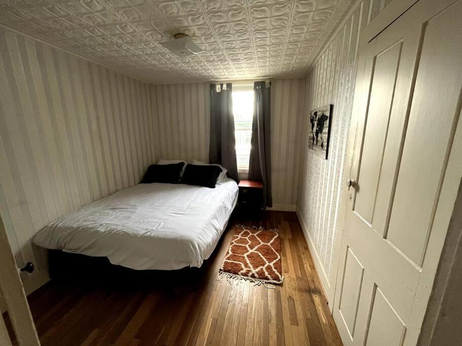 Cute 6-Bedroom Getaway In The Heart Of Littleton Dış mekan fotoğraf